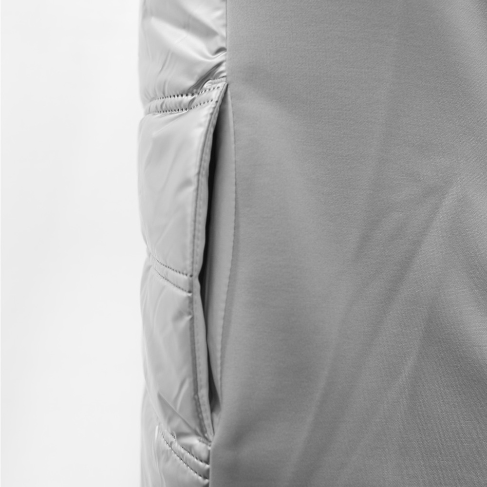 Silver Vest - Picture 4 of 4